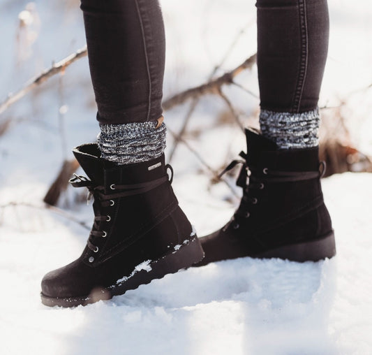Step into Comfort: BEARPAW Footwear Gift Ideas for Shoe Lovers